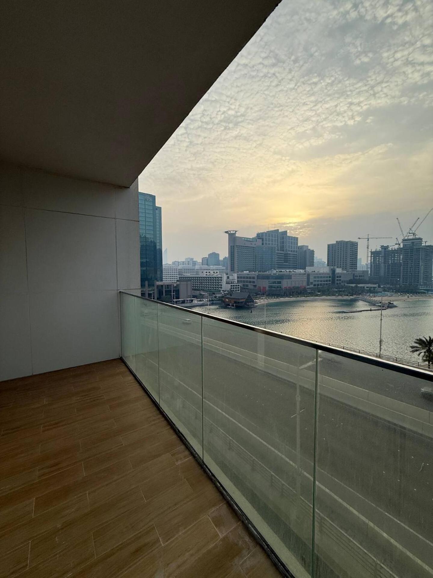 Canal View 1bd Al Maryah Island Apartment Abu Dhabi