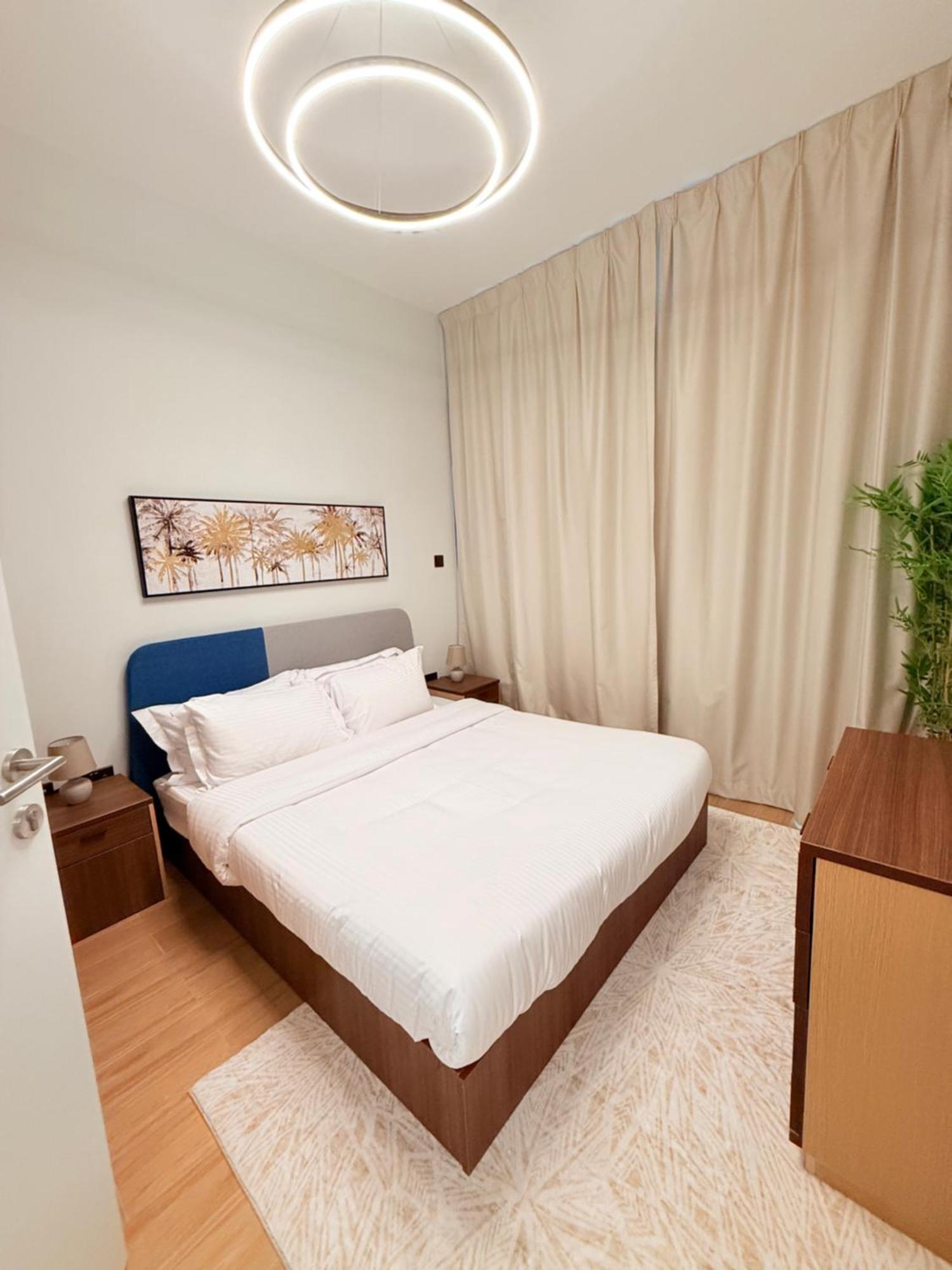 Canal View 1bd Al Maryah Island